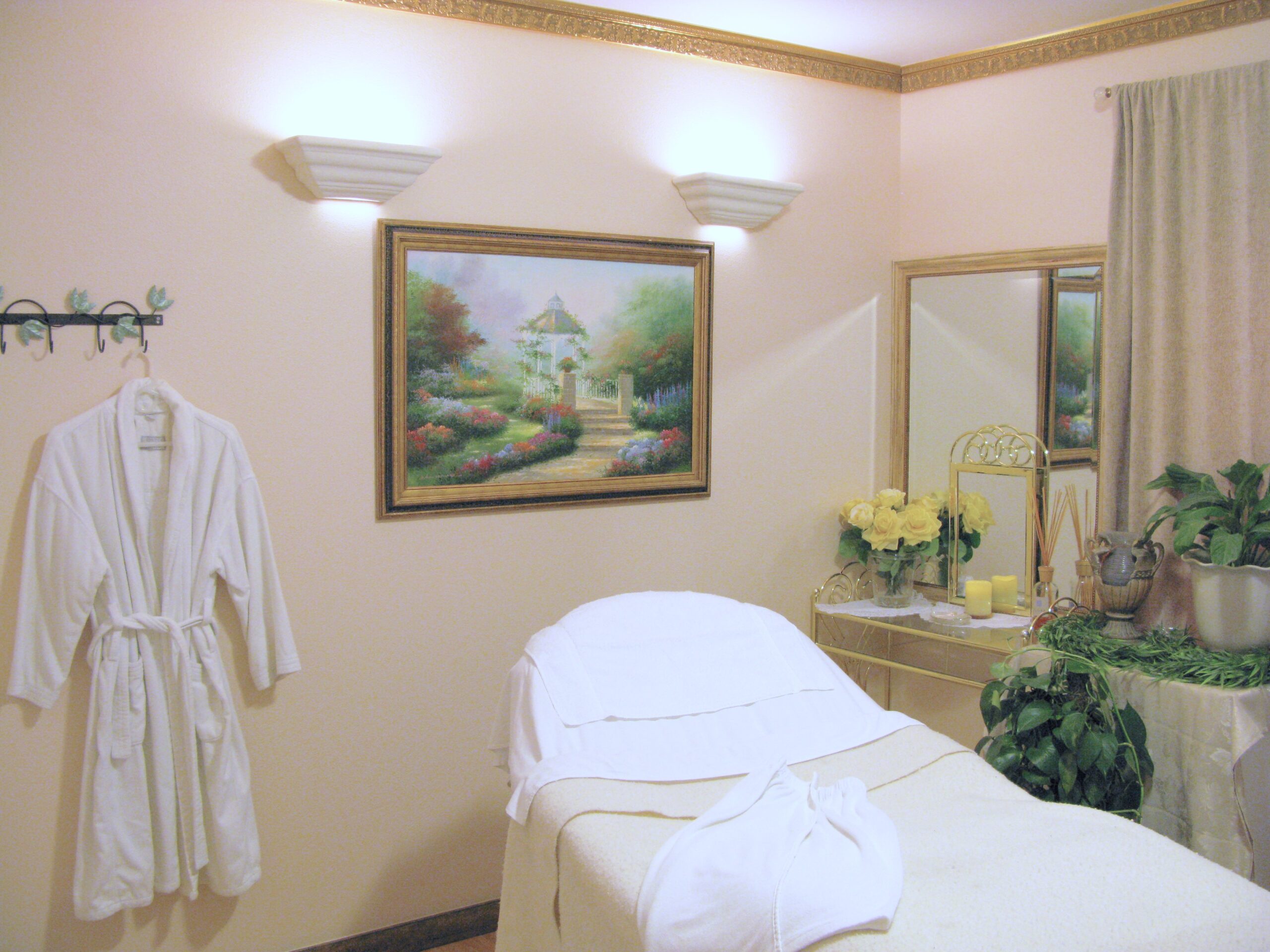 Men’s Nostril Waxing